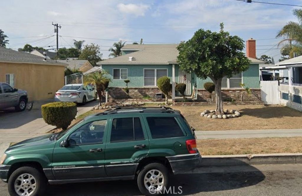 10107 Otis, South Gate, CA 90280