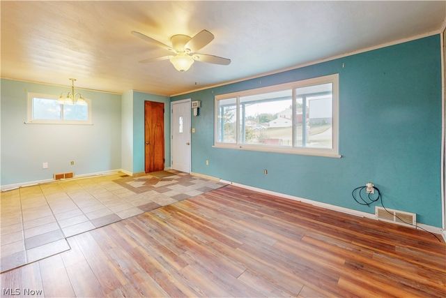 154 Locust Boulevard, Steubenville, OH 43953