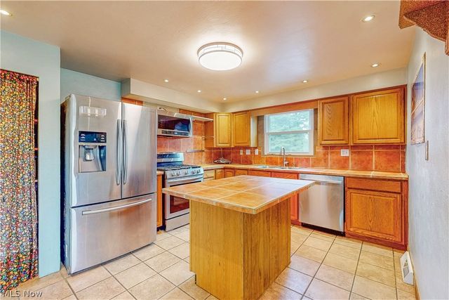 154 Locust Boulevard, Steubenville, OH 43953