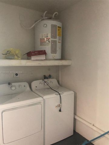 5531 NW 188th St, Miami Gardens, FL 33055