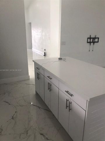 5531 NW 188th St, Miami Gardens, FL 33055