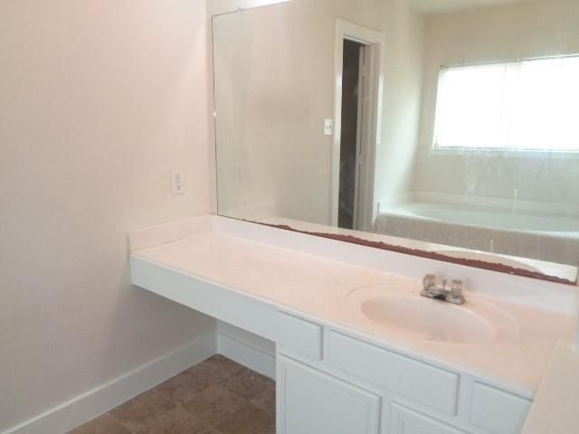231 Silver Mist, Dickinson, TX 77539