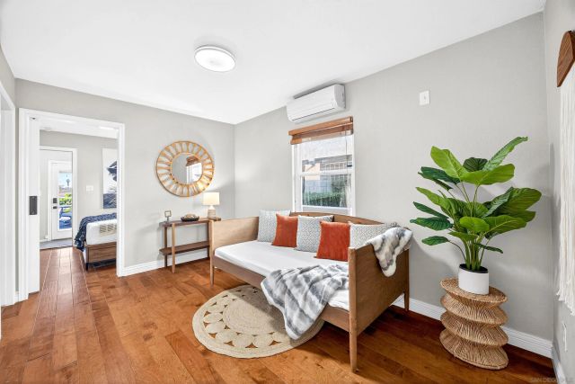 530 11th St, Imperial Beach, CA 91932