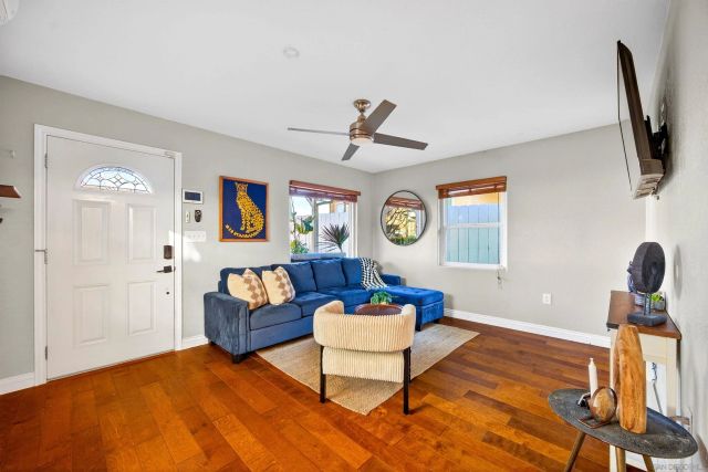 530 11th St, Imperial Beach, CA 91932