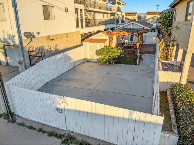 530 11th St, Imperial Beach, CA 91932