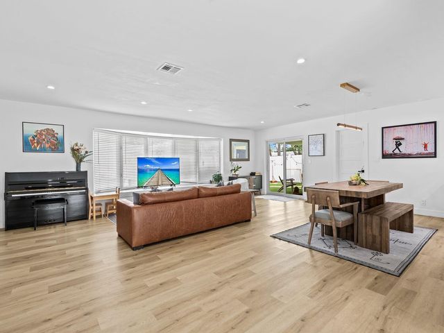 2011 NE 60TH Street, Fort Lauderdale, FL 33308