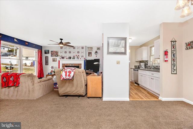 23 E F ST, Brunswick, MD 21716