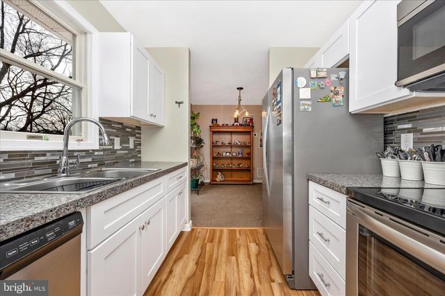 23 E F ST, Brunswick, MD 21716