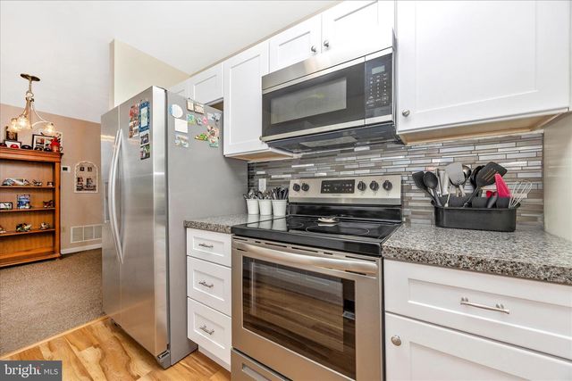 23 E F ST, Brunswick, MD 21716