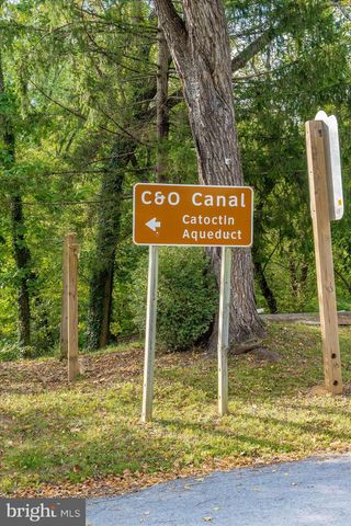 23 E F ST, Brunswick, MD 21716