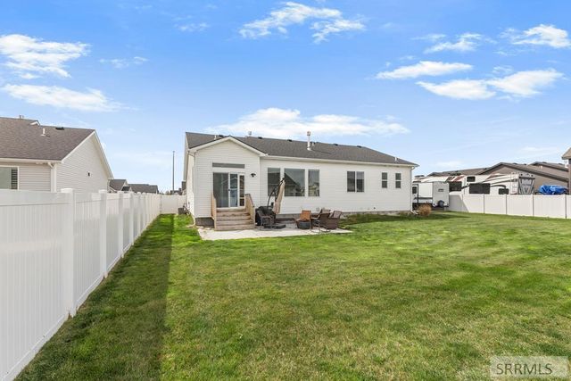 209 Winthorpe St, Idaho Falls, ID 83404