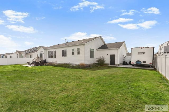 209 Winthorpe St, Idaho Falls, ID 83404