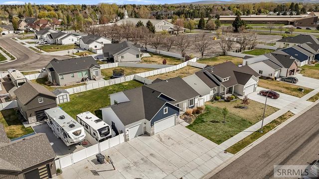 209 Winthorpe St, Idaho Falls, ID 83404