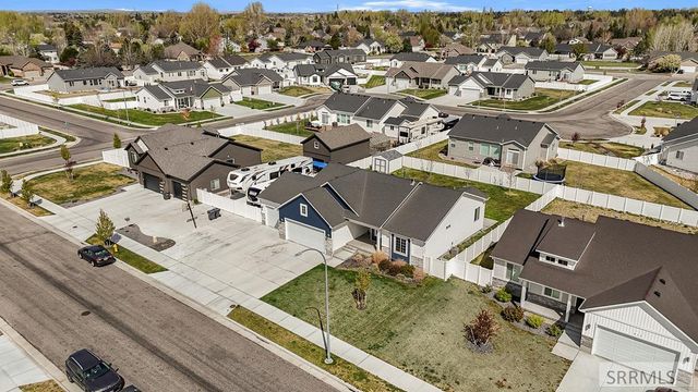 209 Winthorpe St, Idaho Falls, ID 83404