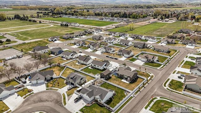209 Winthorpe St, Idaho Falls, ID 83404