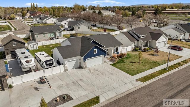 209 Winthorpe St, Idaho Falls, ID 83404