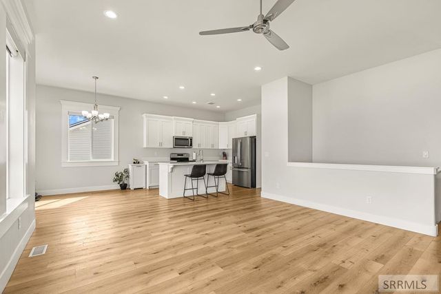 209 Winthorpe St, Idaho Falls, ID 83404
