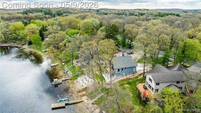 608 Island Lake Road, Chelsea, MI 48118