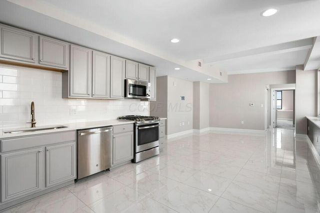 50 W Broad Street, 2104, Columbus, OH 43215
