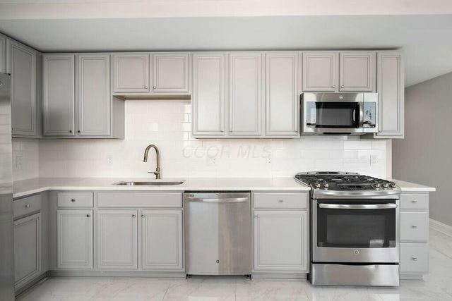 50 W Broad Street, 2104, Columbus, OH 43215