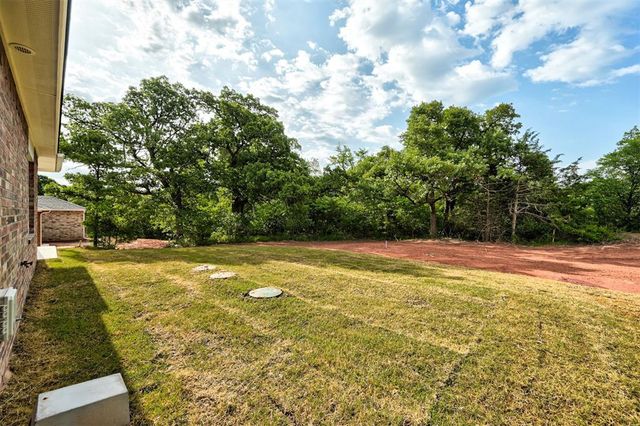 664 Cumberland Drive, Guthrie, OK 73044