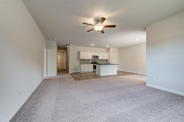 664 Cumberland Drive, Guthrie, OK 73044