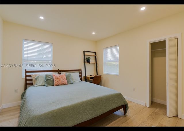 1332 NE 5th Ave 1, Fort Lauderdale, FL 33304