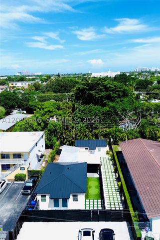 1332 NE 5th Ave 1, Fort Lauderdale, FL 33304