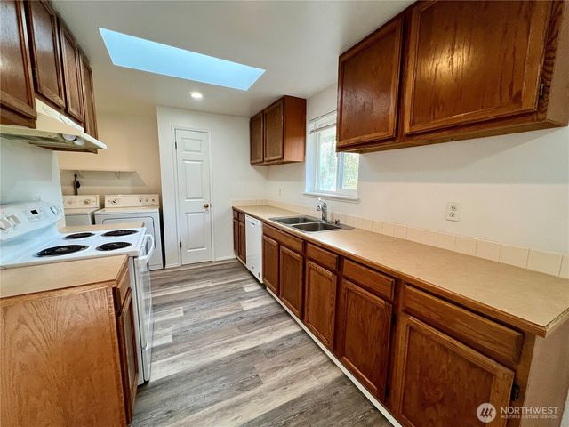 13023 94th Avenue NW, Wauna, WA 98329