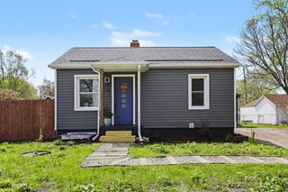 904 Hawthorne Avenue, Ypsilanti, MI 48198