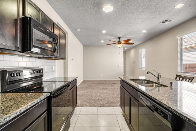 6512 Gannett Drive NE, Rio Rancho, NM 87144
