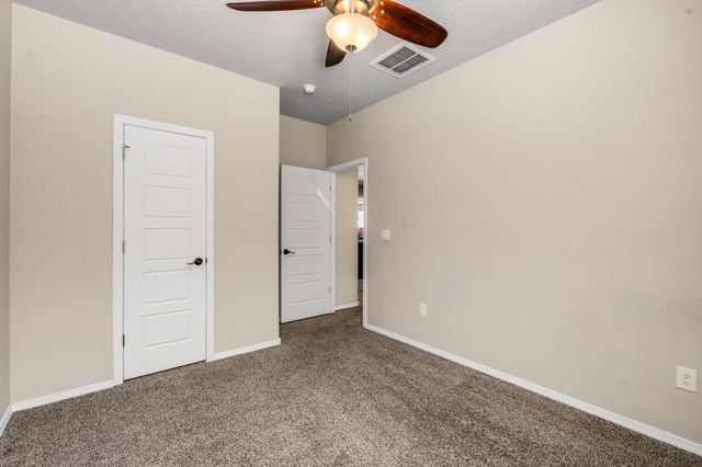 6512 Gannett Drive NE, Rio Rancho, NM 87144