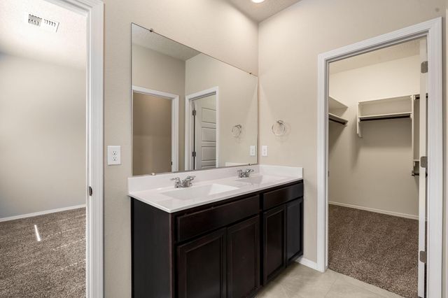 6512 Gannett Drive NE, Rio Rancho, NM 87144