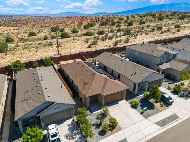 6512 Gannett Drive NE, Rio Rancho, NM 87144