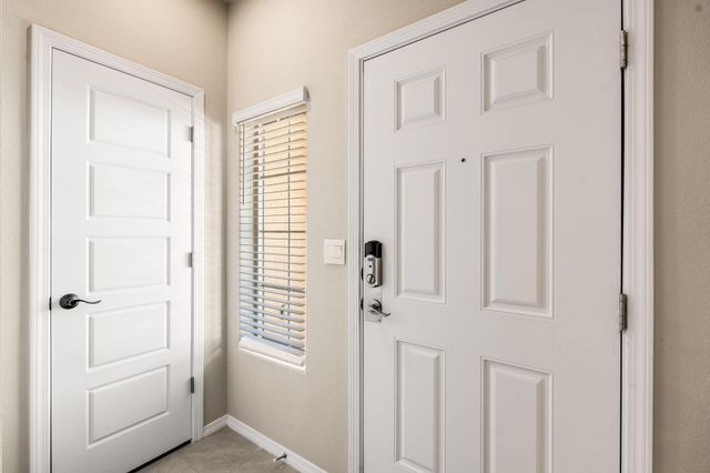 6512 Gannett Drive NE, Rio Rancho, NM 87144
