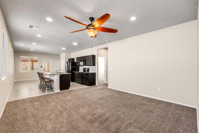 6512 Gannett Drive NE, Rio Rancho, NM 87144
