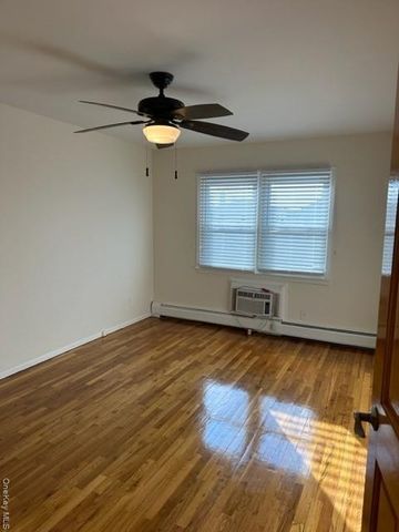 14728 22nd Avenue, Whitestone, NY 11357