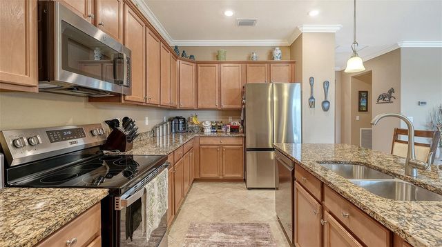 6517 WILLOWSHIRE WAY, Bradenton, FL 34212