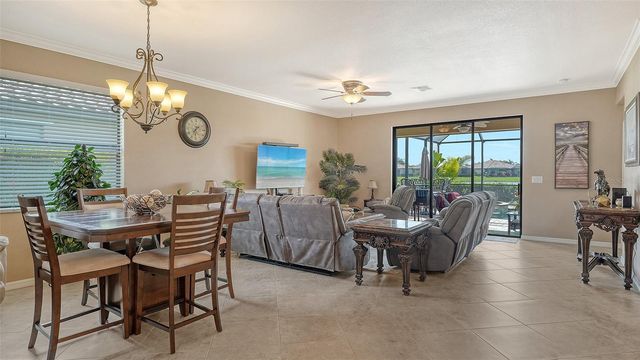 6517 WILLOWSHIRE WAY, Bradenton, FL 34212