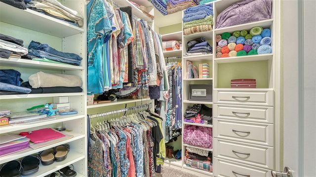 6517 WILLOWSHIRE WAY, Bradenton, FL 34212