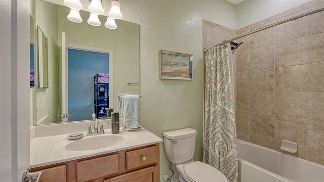 6517 WILLOWSHIRE WAY, Bradenton, FL 34212