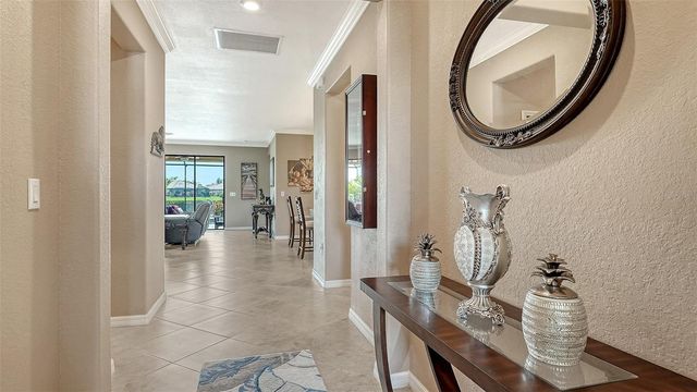 6517 WILLOWSHIRE WAY, Bradenton, FL 34212