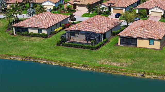 6517 WILLOWSHIRE WAY, Bradenton, FL 34212