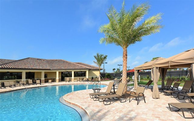 6517 WILLOWSHIRE WAY, Bradenton, FL 34212