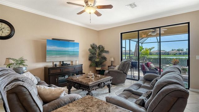 6517 WILLOWSHIRE WAY, Bradenton, FL 34212