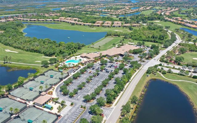 6517 WILLOWSHIRE WAY, Bradenton, FL 34212