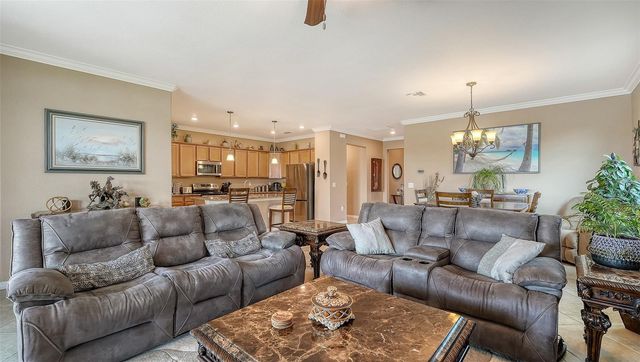 6517 WILLOWSHIRE WAY, Bradenton, FL 34212