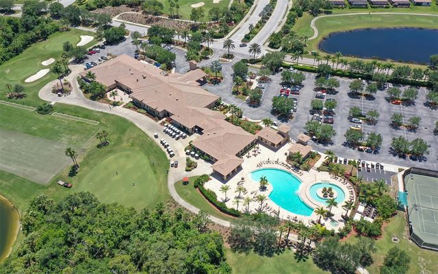 6517 WILLOWSHIRE WAY, Bradenton, FL 34212