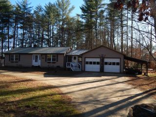 7051 School Street, Loudon, NH 03307