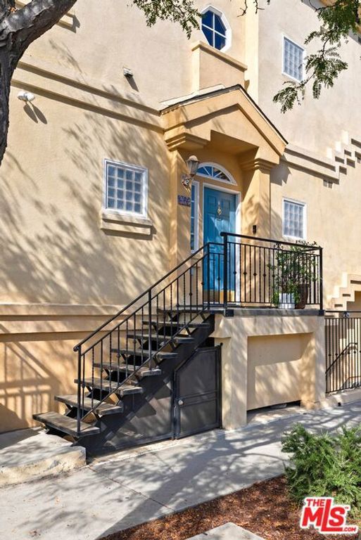 463 Washington Boulevard, Marina Del Rey, CA 90292 — photo 3